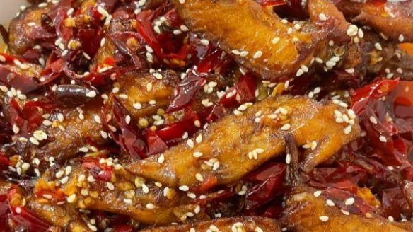 麻辣回甘越嚼越香，在家复刻重庆冷吃翅尖