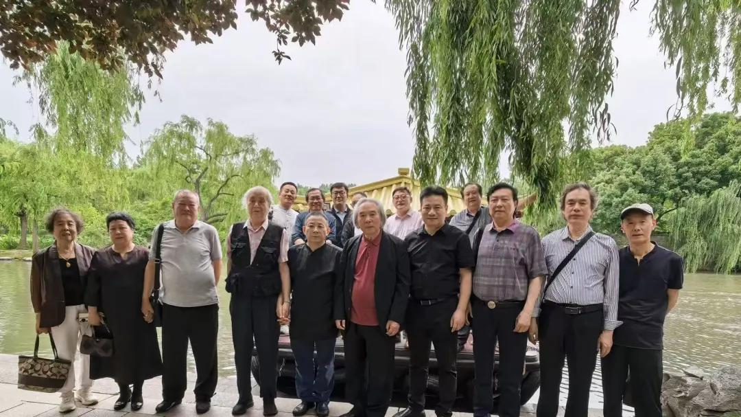 湖上论艺——苏津中国画名家瘦西湖学术研讨会成功举办