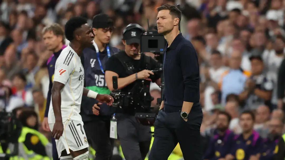 阿隆索黯然告别皇马！下一站何去何从：利物浦曼联领跑下家榜