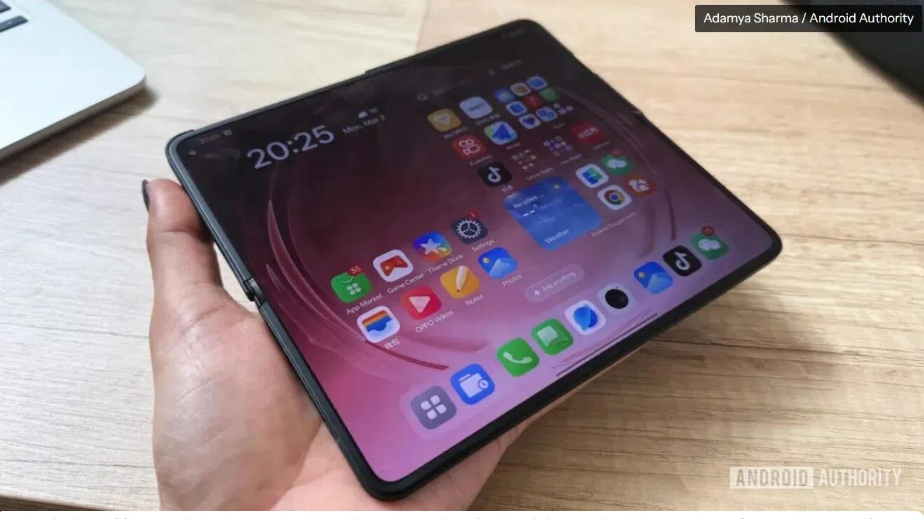 OPPO Find N6闪现西班牙！老外锐评：像平板