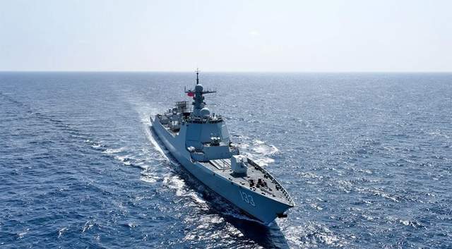 日本家门口出现解放军身影，高市早苗想找茬，发现防守滴水不漏