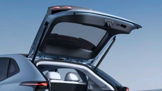 春节拜年？江铃集团新能源易至汽车羿驰05S“全能客厅”扛下所有！