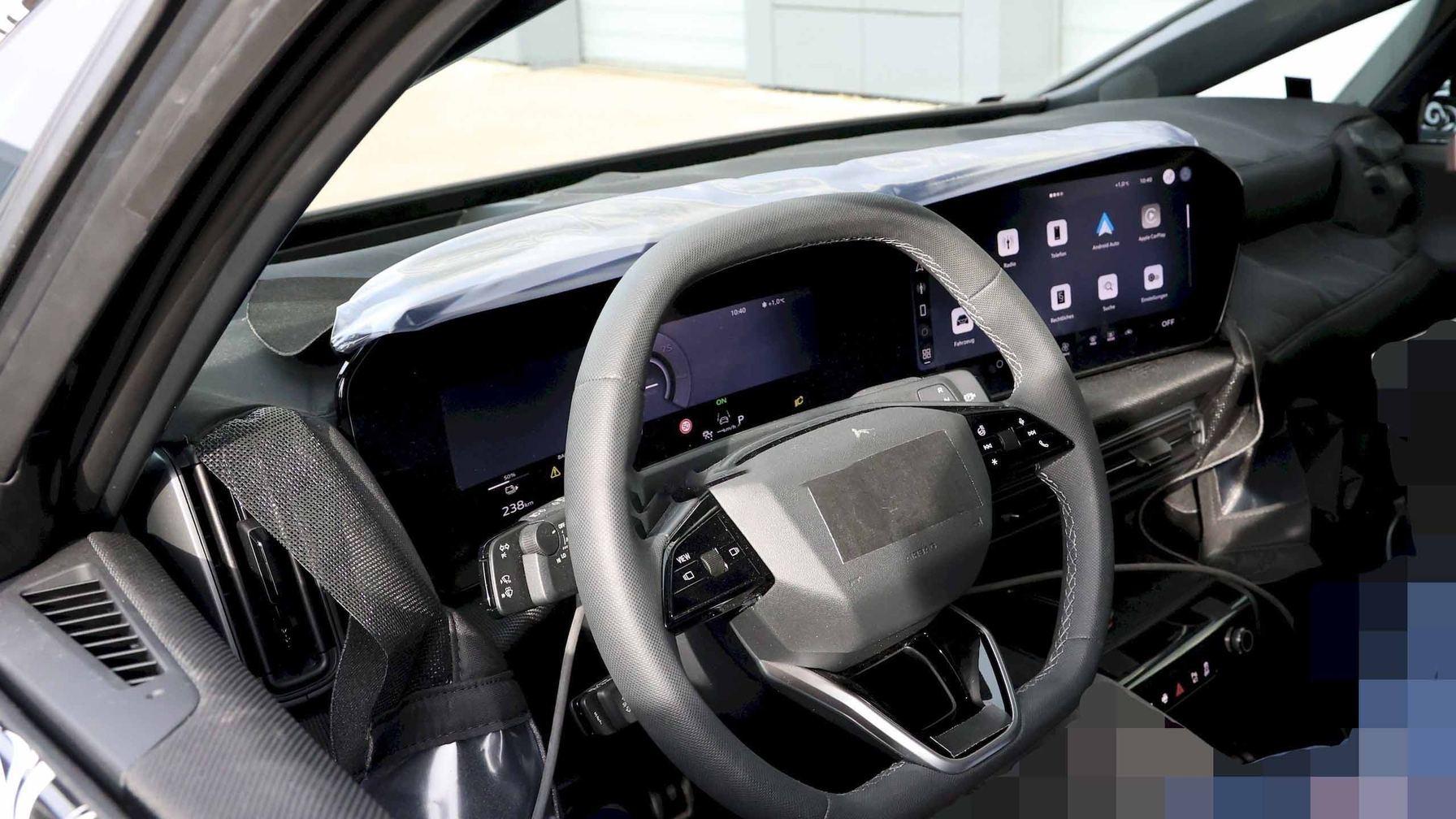 奥迪A2复产 定位低价纯电车 中控神似Q3 经典回归还是走量神器？