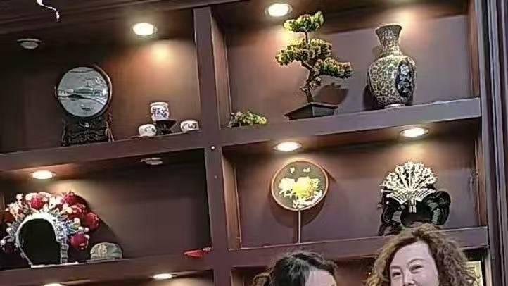 川剧演员王芳许今生愿望：出演一百场穆桂英