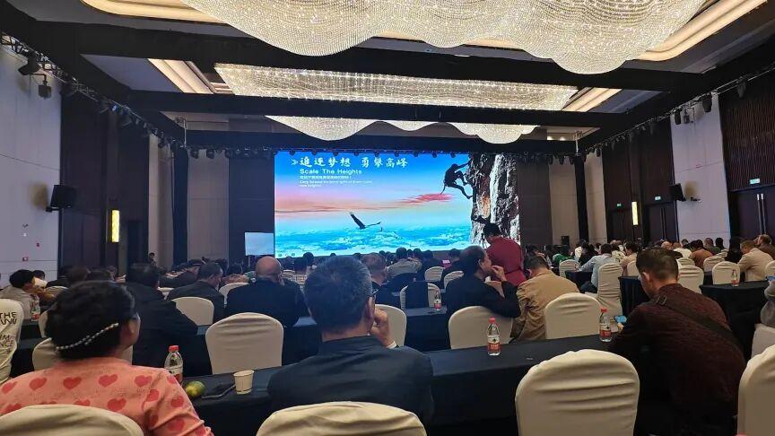 投资49900赚450万？一场藏在酒店里的“无资金池”传销骗局实录