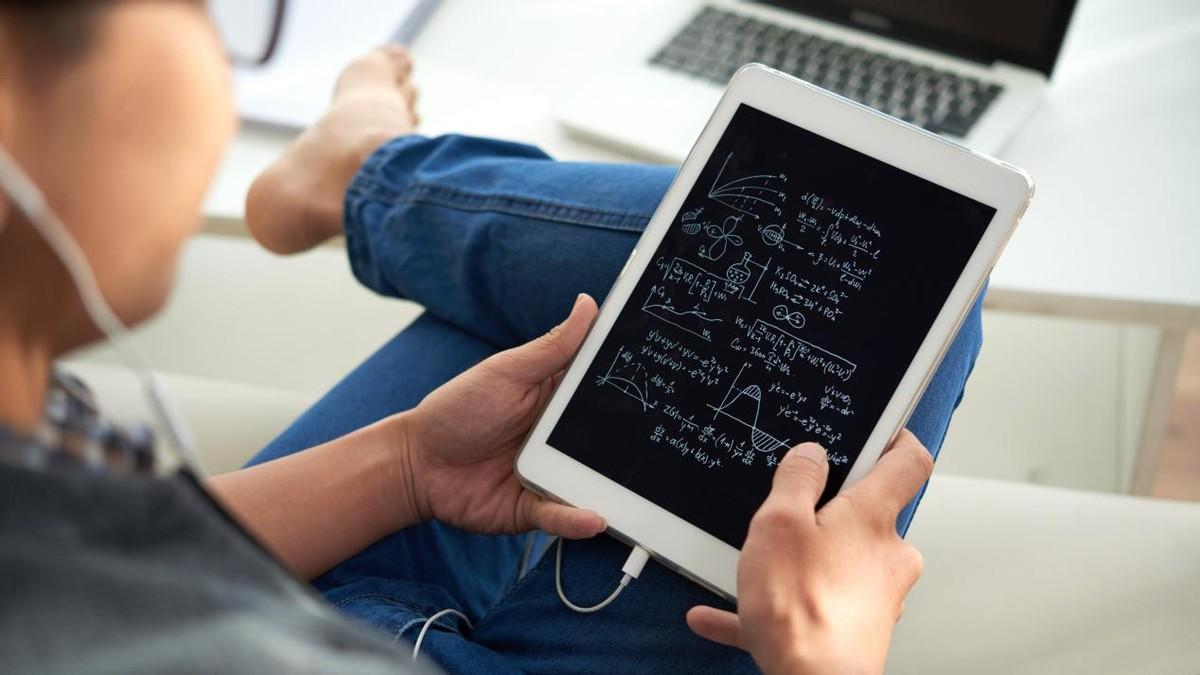 2026河北单招低分党福音，十大类分数不高也能冲公办|题芽单招