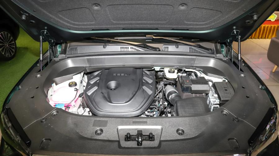 星越L家族再添新成员，标配2.0T发动机，只需加92号汽油即可