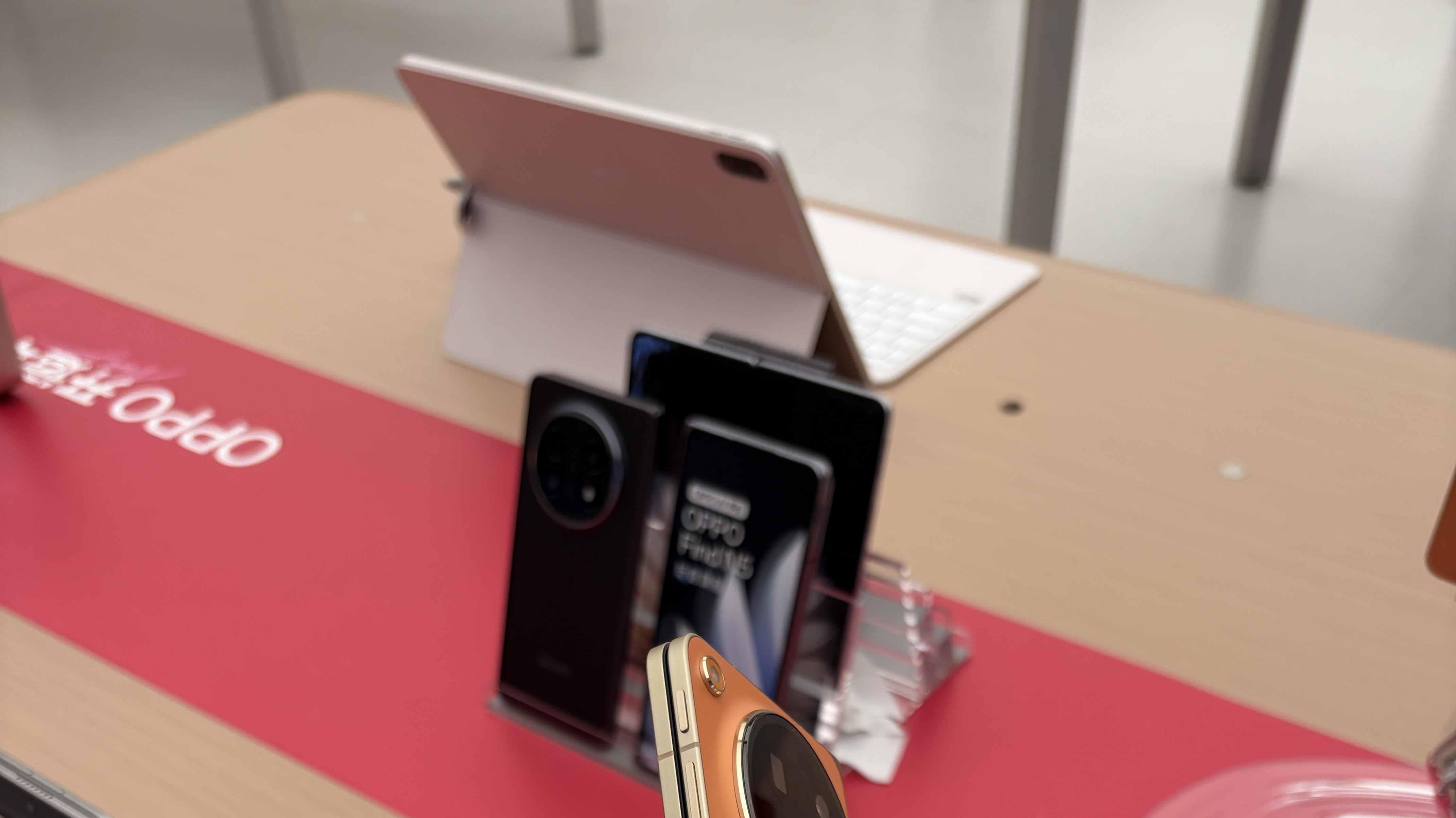 羡慕了，抢先购OPPO Find N6发布后就能开箱