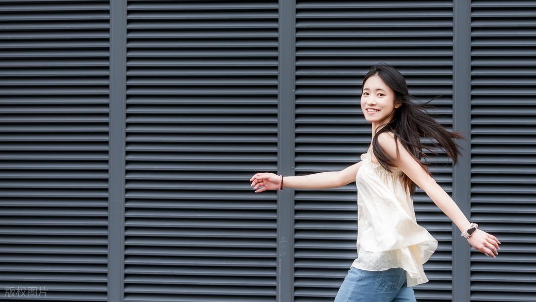 女人被“喂饱”后，这3个变化藏都藏不住