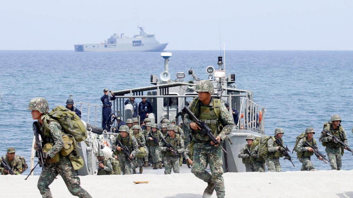 5国联手、日本实兵入菲：“切香肠”式试探，妄图推动南海局势质变