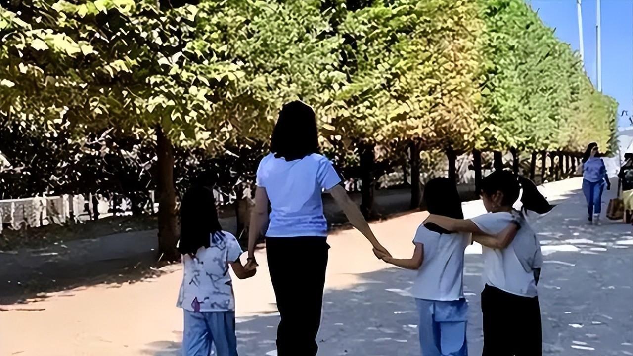 16年养仨闺女，离婚才知一个亲的都没有！江西上饶陈先生的“爸爸”身份，碎得连渣都不剩