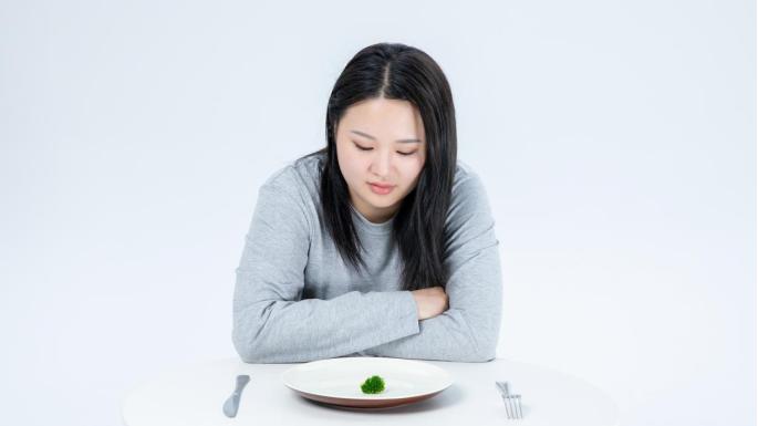 30 +女性冬季控体：比冷更难的，是 “不敢瘦、瘦不动”