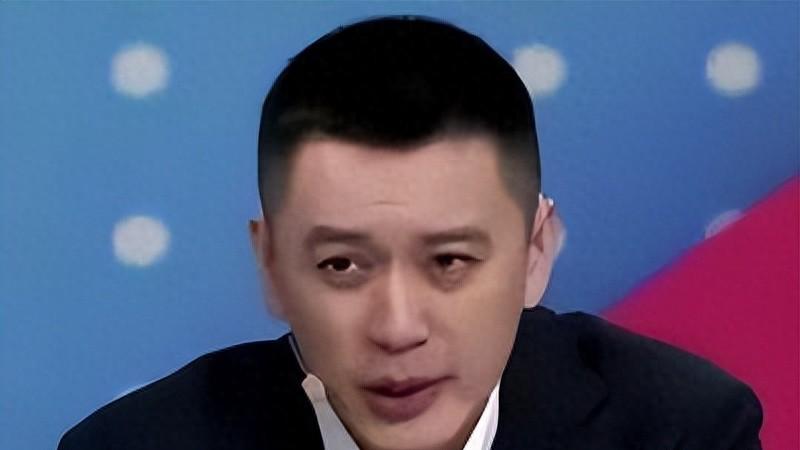 杨鸣亮相CBA俱乐部杯直播间，大批辽宁球迷呼吁“回辽宁执教”！