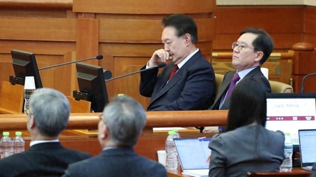 尹锡悦末日倒计时？检方求判死刑，韩国政坛再现历史轮回