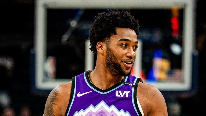 爵士交易得到小杰克逊，终结6连败！马卡27分，科利尔17分5板22助