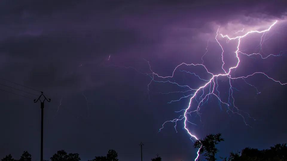 雷暴天气搅乱阿根廷备战计划：梅西滞留亚特兰大，赴纽约行程受阻