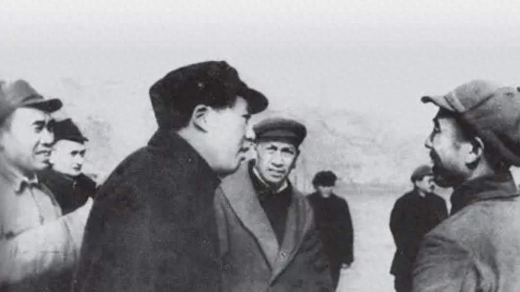 长征前夕，毛主席曾主动提出留在苏区打游击，博古为什么没有同意