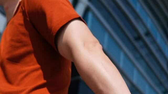 跑步没成绩？试试腕上教练华为WATCH GT Runner 2，科学拉练不瞎跑