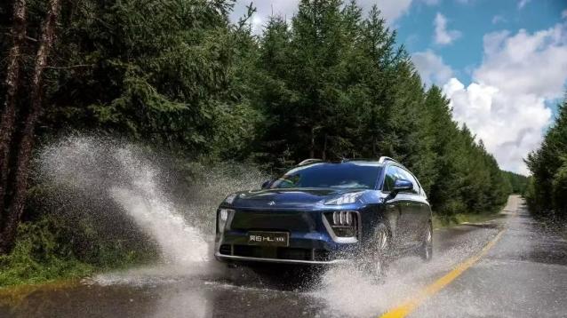 广汽集团与华为乾崑 开启双大厂跨界融合新范式