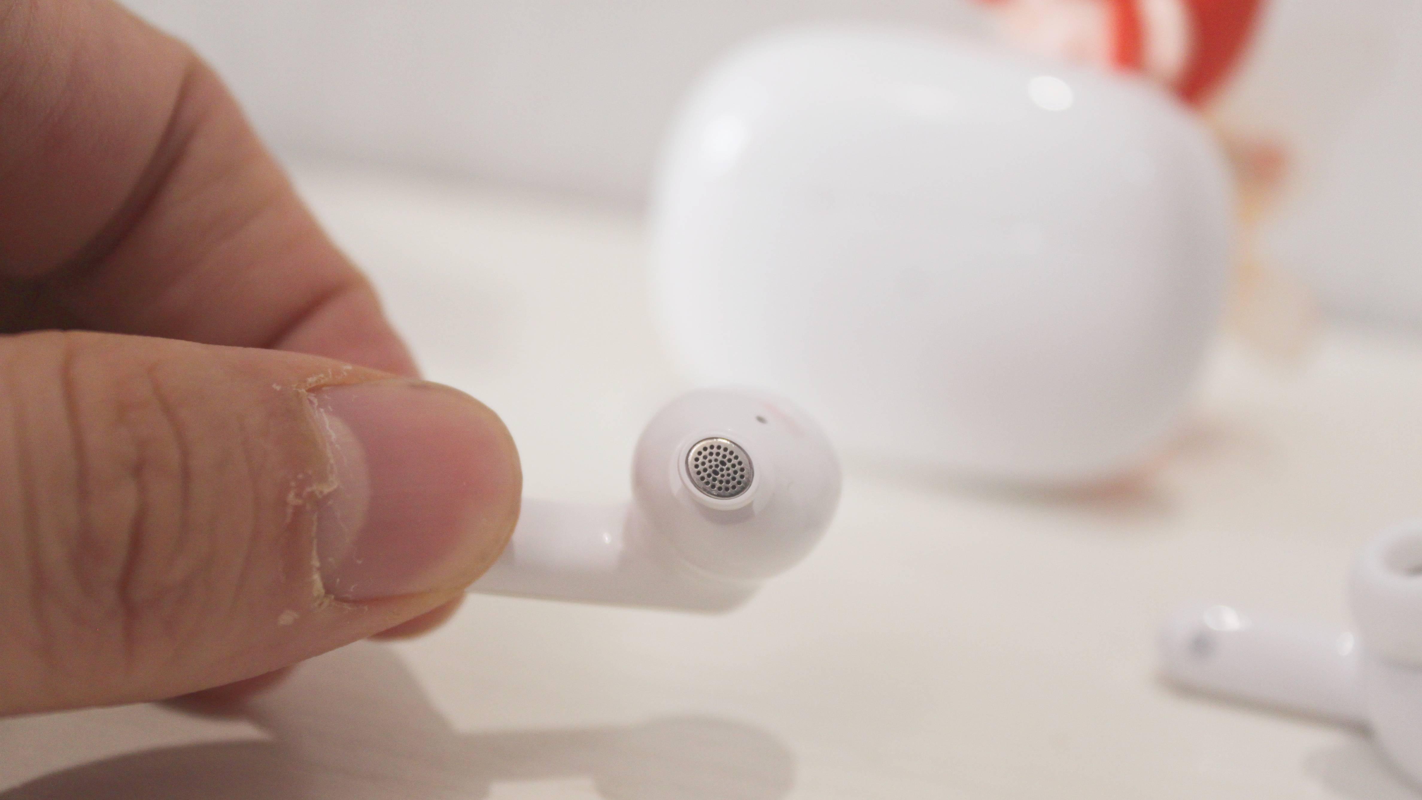 魅蓝Lifeme Blus 4 Hi-Fi耳机评测：音质与性价比的惊喜之作