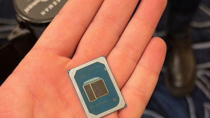 CES惊现英特尔入门新U：Wildcat Lake低调亮相