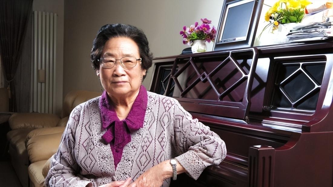 院士对决诺奖的学术表型: 科举牢笼与奥林匹斯圣山的世纪对话