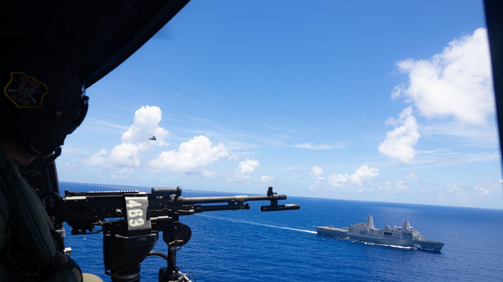 美军姗姗来迟，伊朗曼德海峡开辟“新战线”，这场豪赌谁先怂？