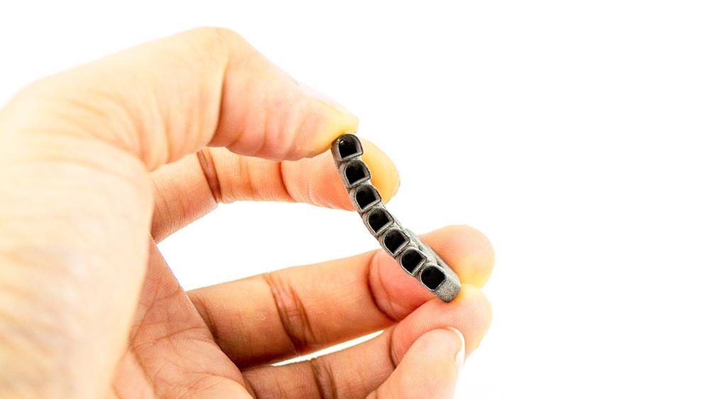 3D打印散热管手板模型-齐乐手板