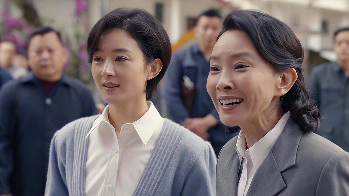 同样是年代剧，把《小巷人家》和《小城大事》放一起，差别就出来了