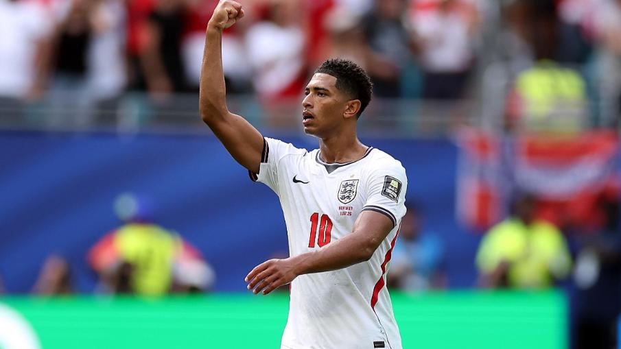 阿根廷重大利好！英格兰陷内讧，主将主帅反目，FIFA这次不用出手