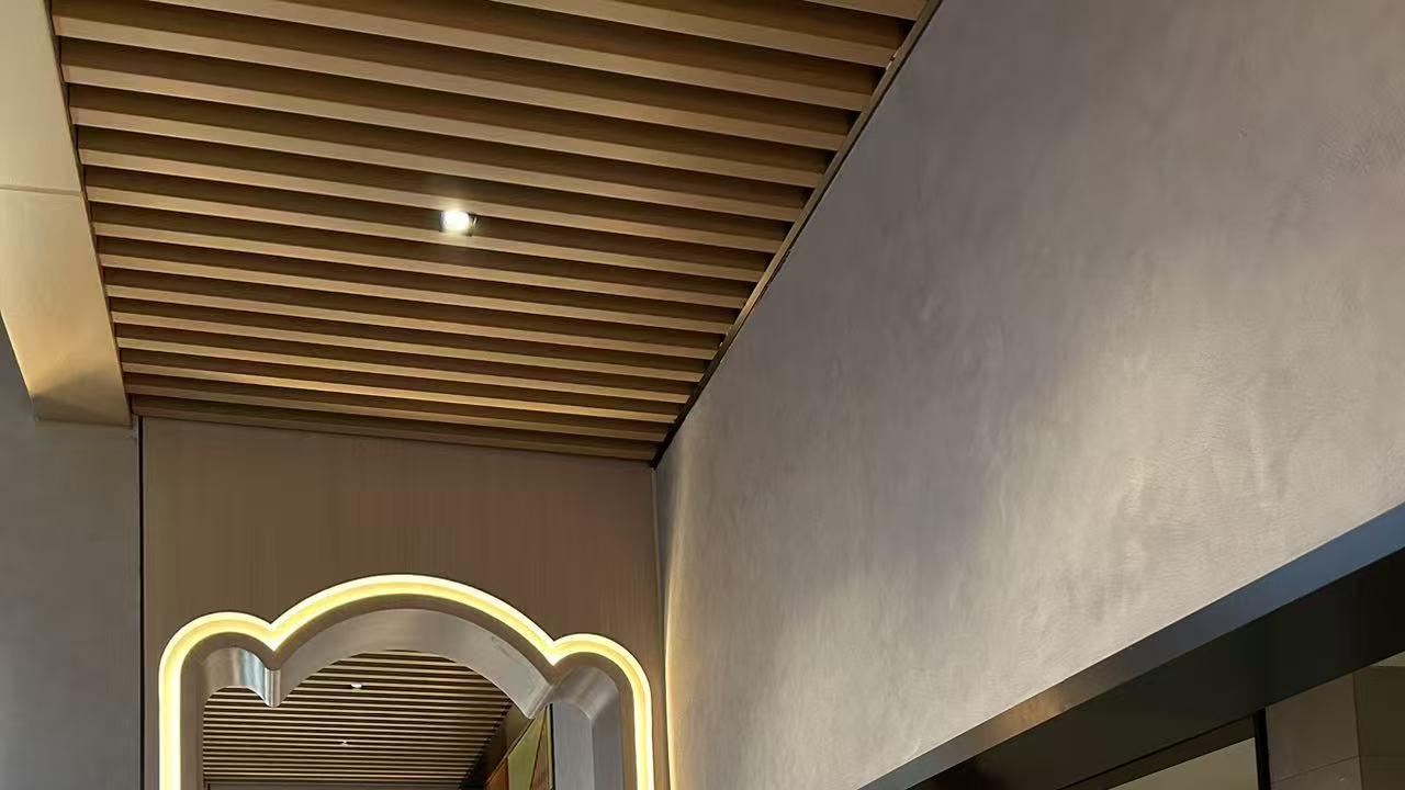 如果能趁早的意识这一点，很多人就不会那么的焦虑和无奈