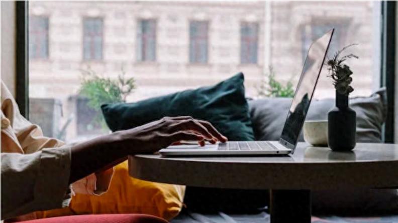 怎样把躺平的年轻人拉起来？