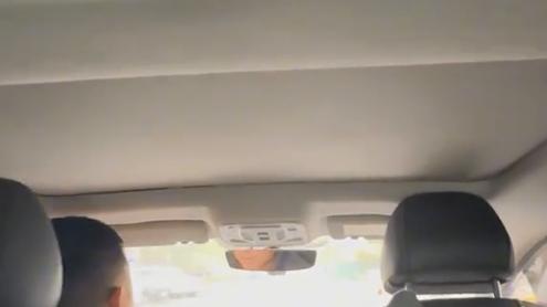 乘客加一百，搭脚都能忍，司机：不是态度不好，是平台给价太少