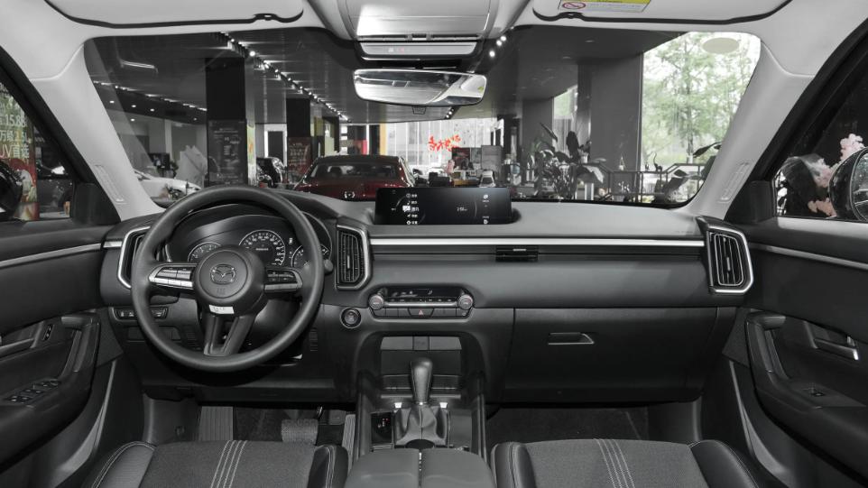 售价降低配置提升，马自达CX-50行也个性十足，13.98万起售