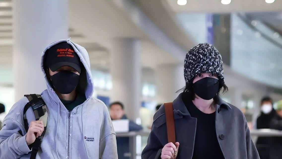 谢霆锋回北京接王菲，二人一同抵达西安，提前现身体验陕西文化