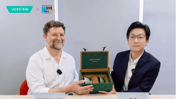 以国瓷之名，致敬每一场热爱与荣光——华帝以非遗国瓷助力西班牙队逐梦绿茵