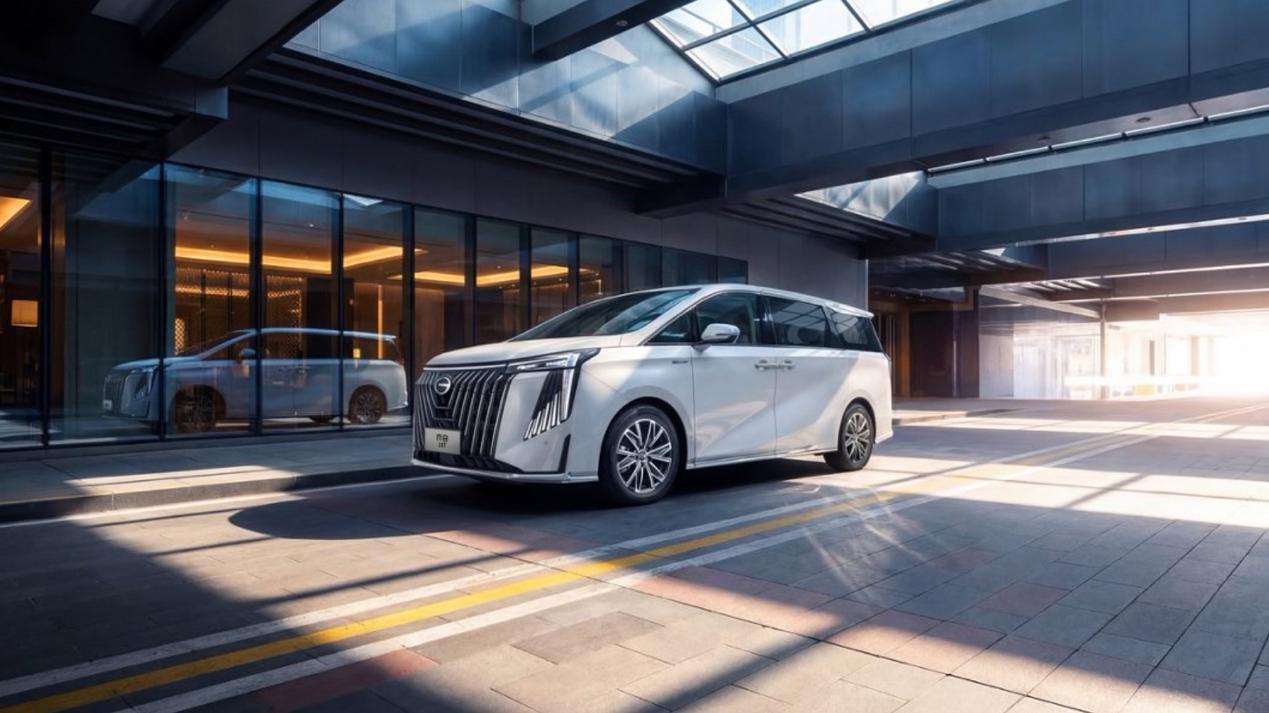 政企双补贴，传祺M8让豪华MPV下探至16万元级