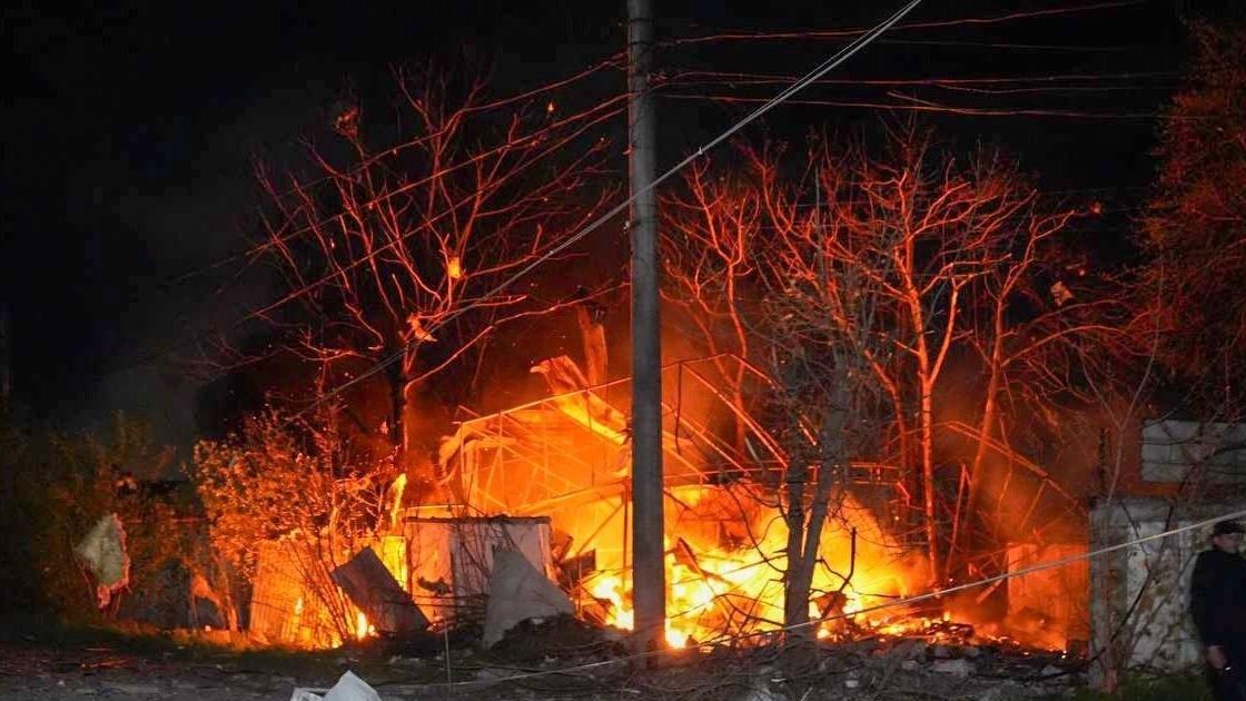 俄军指挥部无奈，乌克兰没有什么可炸，苍蝇蚊子也拍几下