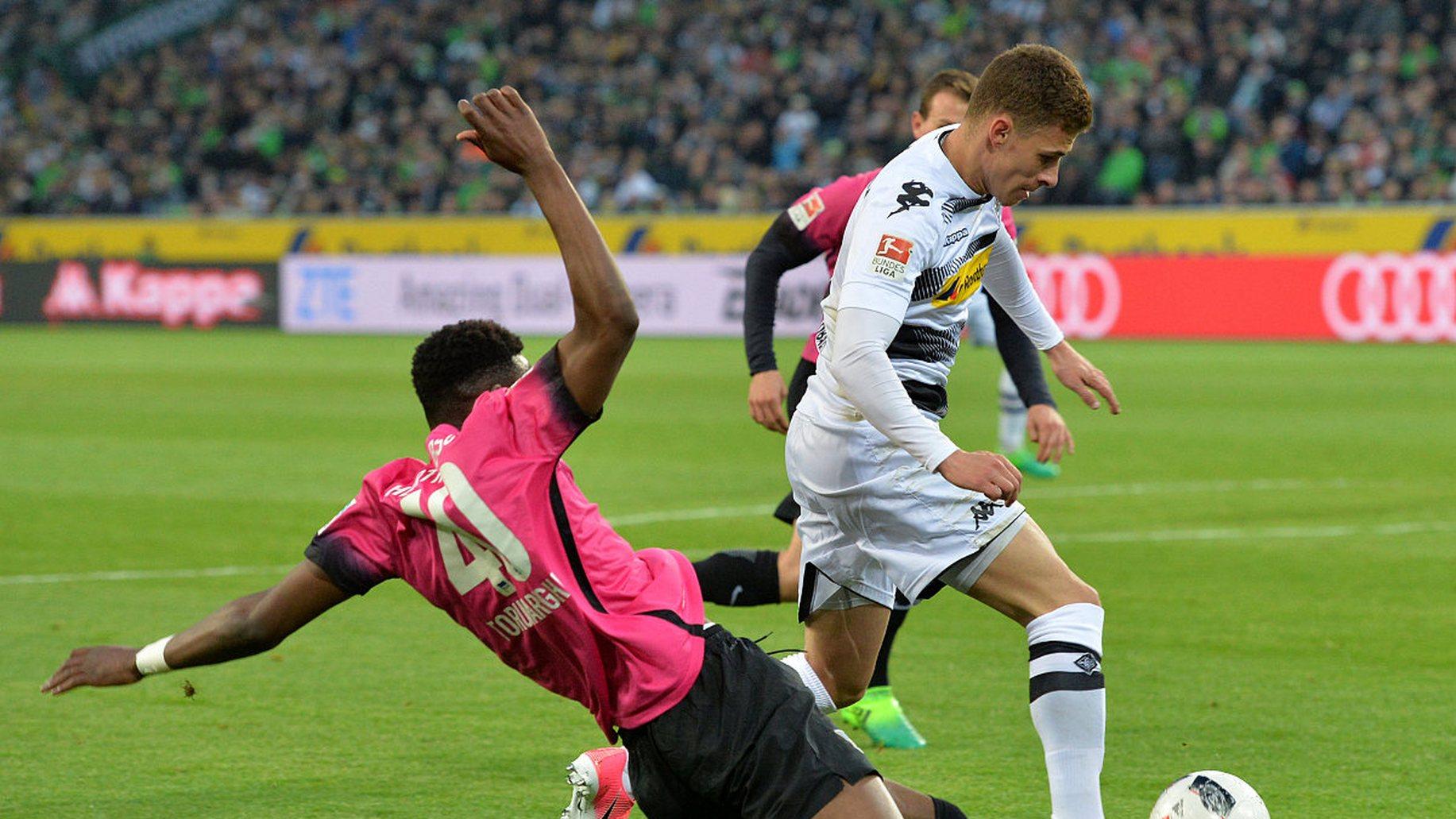 3月13日，拒绝滑向保级区！门兴格拉德巴赫vs圣保利：一场不容有失的“三分争夺战”