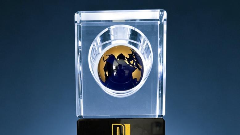 全球汽车质量“裁判团”为何专程去了一趟奇瑞？答案藏在这座奖杯里