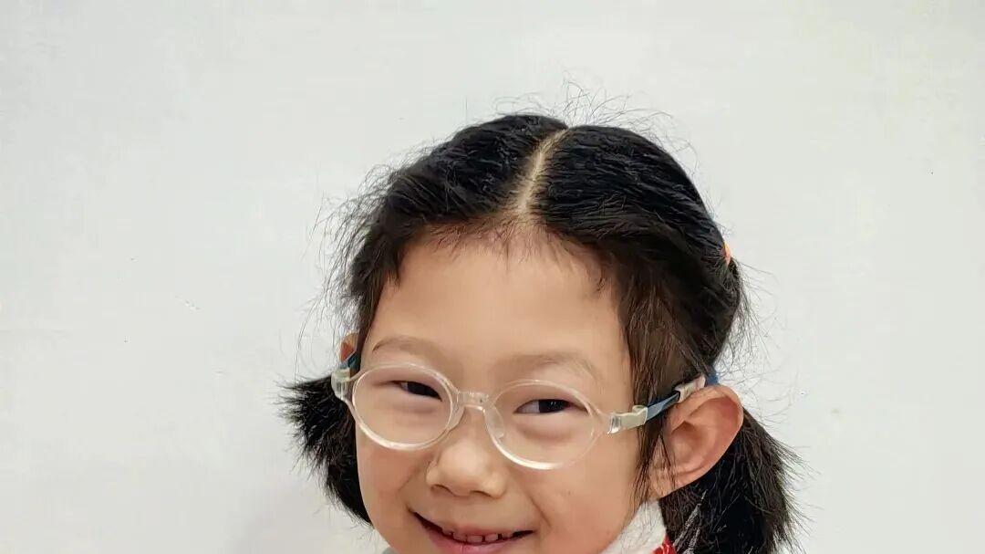 我把小侄女丢了