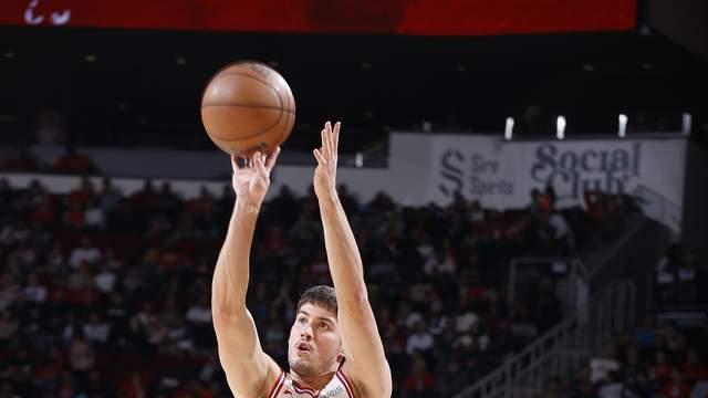 火箭迎来转折点！阿门控卫计划彻底失败 重用谢泼德或成唯一选择