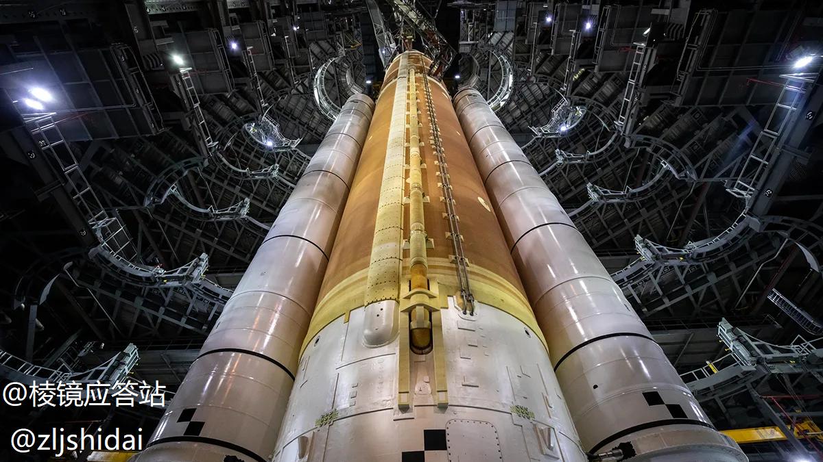 马斯克放弃火星？月球城市十年落地引爆太空伦理大争论