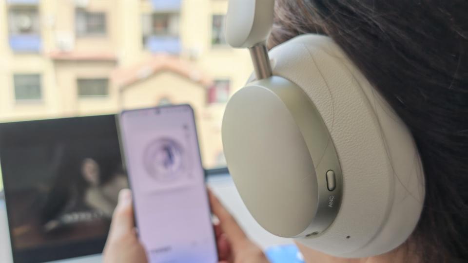 戴了三天荣耀亲选Codeler头戴式耳机2，聊聊真实感受！