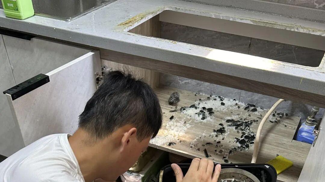 狠狠避雷！5款智商税厨房用品，难用又伤身，为了健康，赶紧扔！