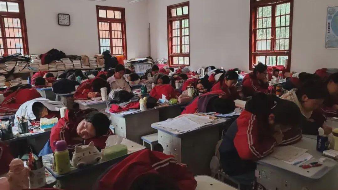 信阳市第一高级中学成亮：“锃光瓦亮”的引路人