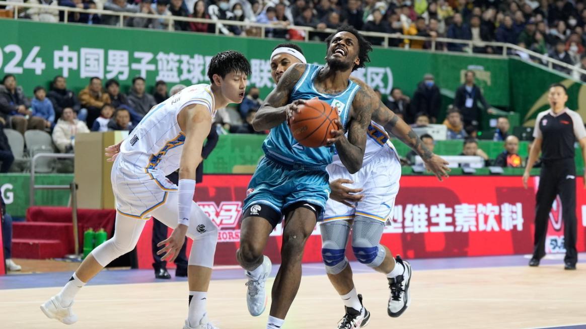 前CBA外援3年前对广东涉嫌赌球 辽篮旧将三分10中8队友不传球给他