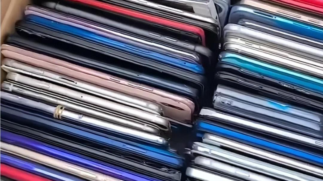 曾经10元没人要的二手机，现在回收价飙到500，这3款你家可能就有