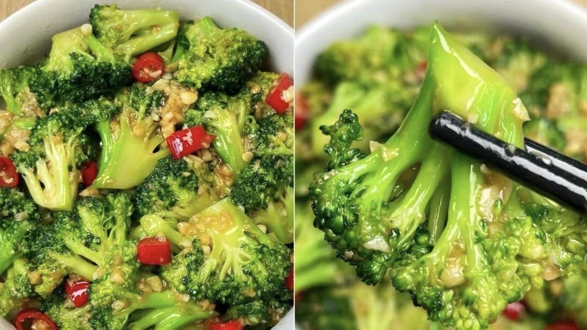 蒜蓉西兰花这样做，翠绿脆嫩超好吃