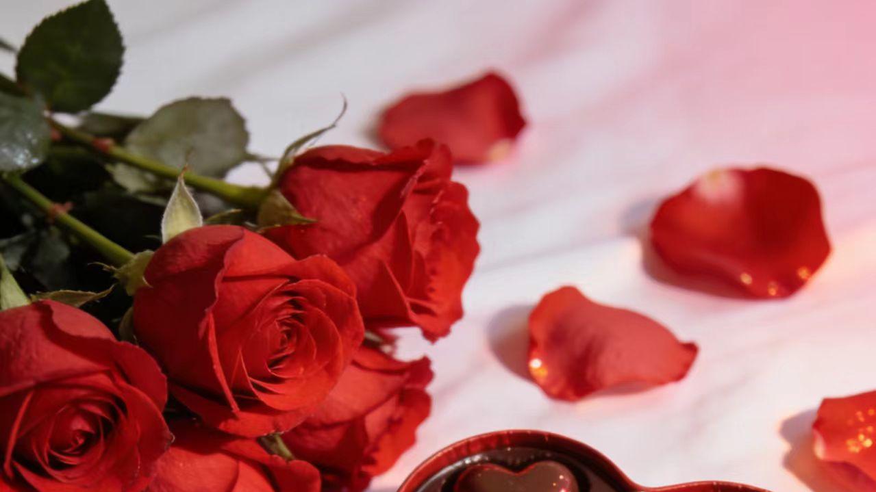 男孩太老实真吃亏，礼物都送了，却因差一句话差点分手